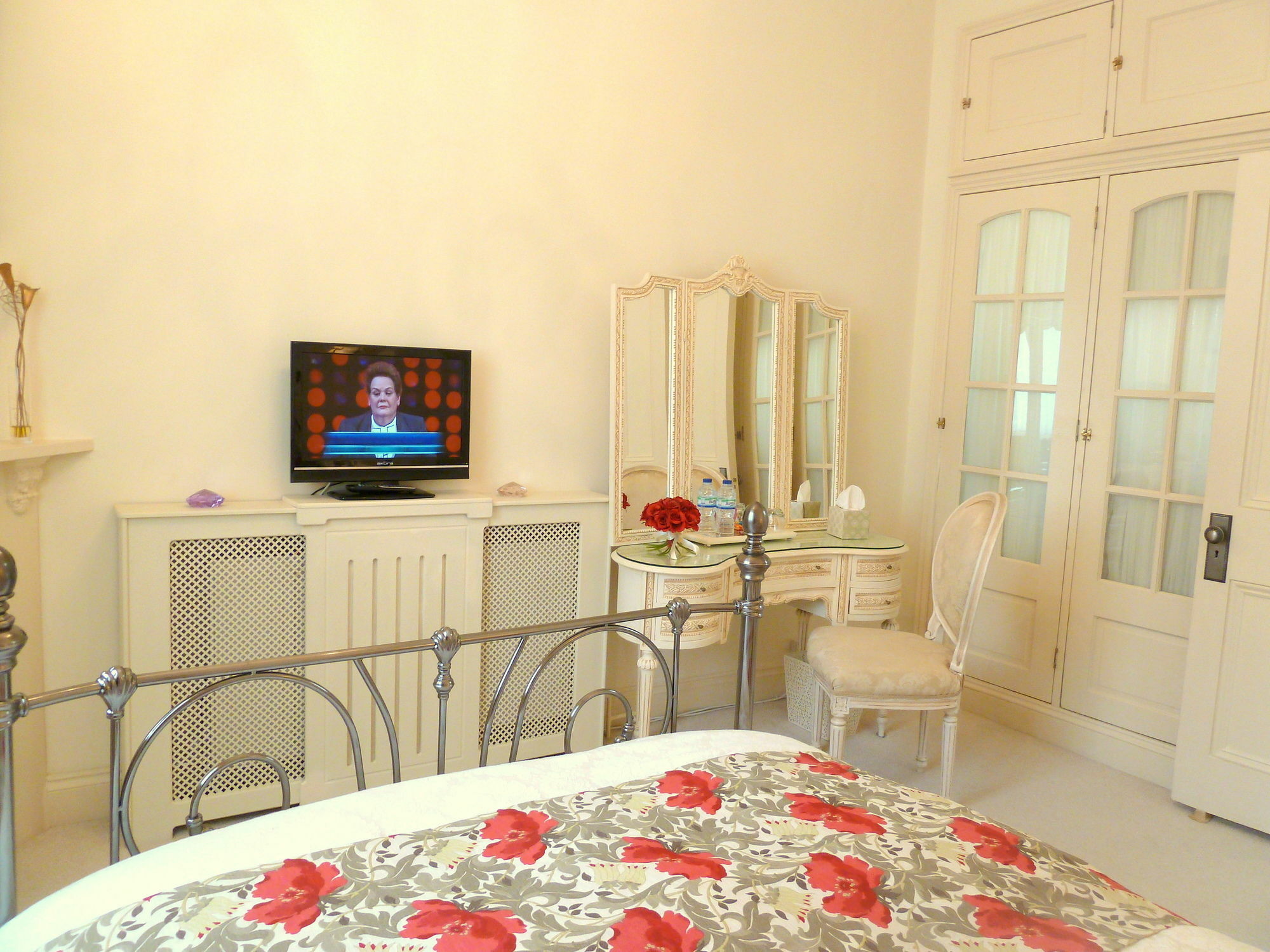 Tramontane Apartment At Hesketh Crescent Torquay Exteriör bild
