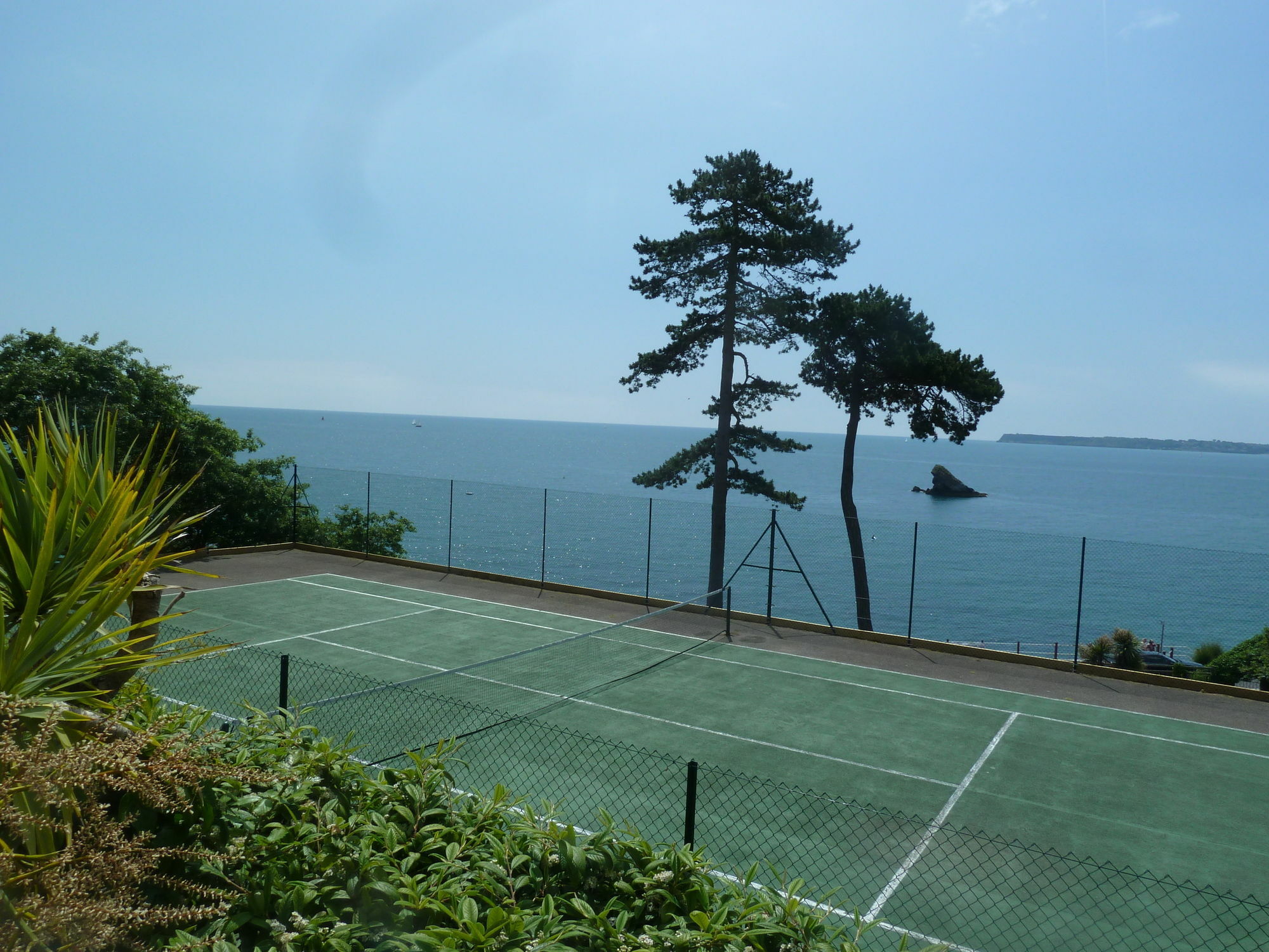 Tramontane Apartment At Hesketh Crescent Torquay Exteriör bild